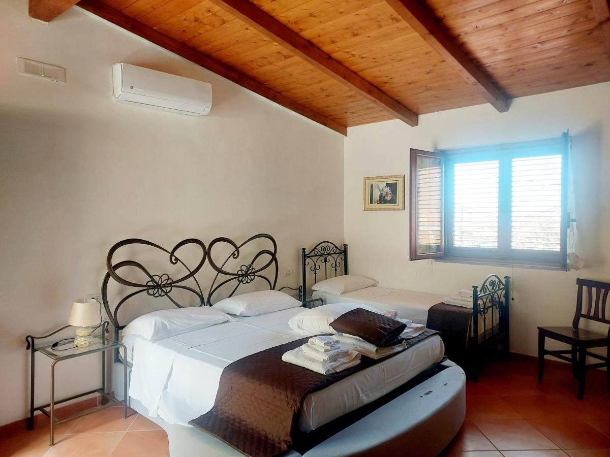 Parco Esmeralda - Family Residence E Breakfast Marina di Camerota Eksteriør bilde