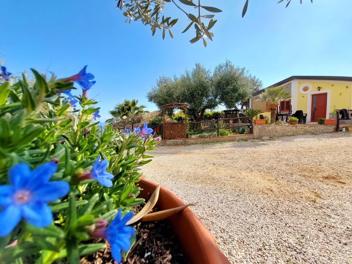 Parco Esmeralda - Family Residence E Breakfast Marina di Camerota Eksteriør bilde