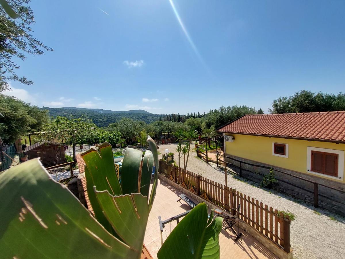 Parco Esmeralda - Family Residence E Breakfast Marina di Camerota Eksteriør bilde