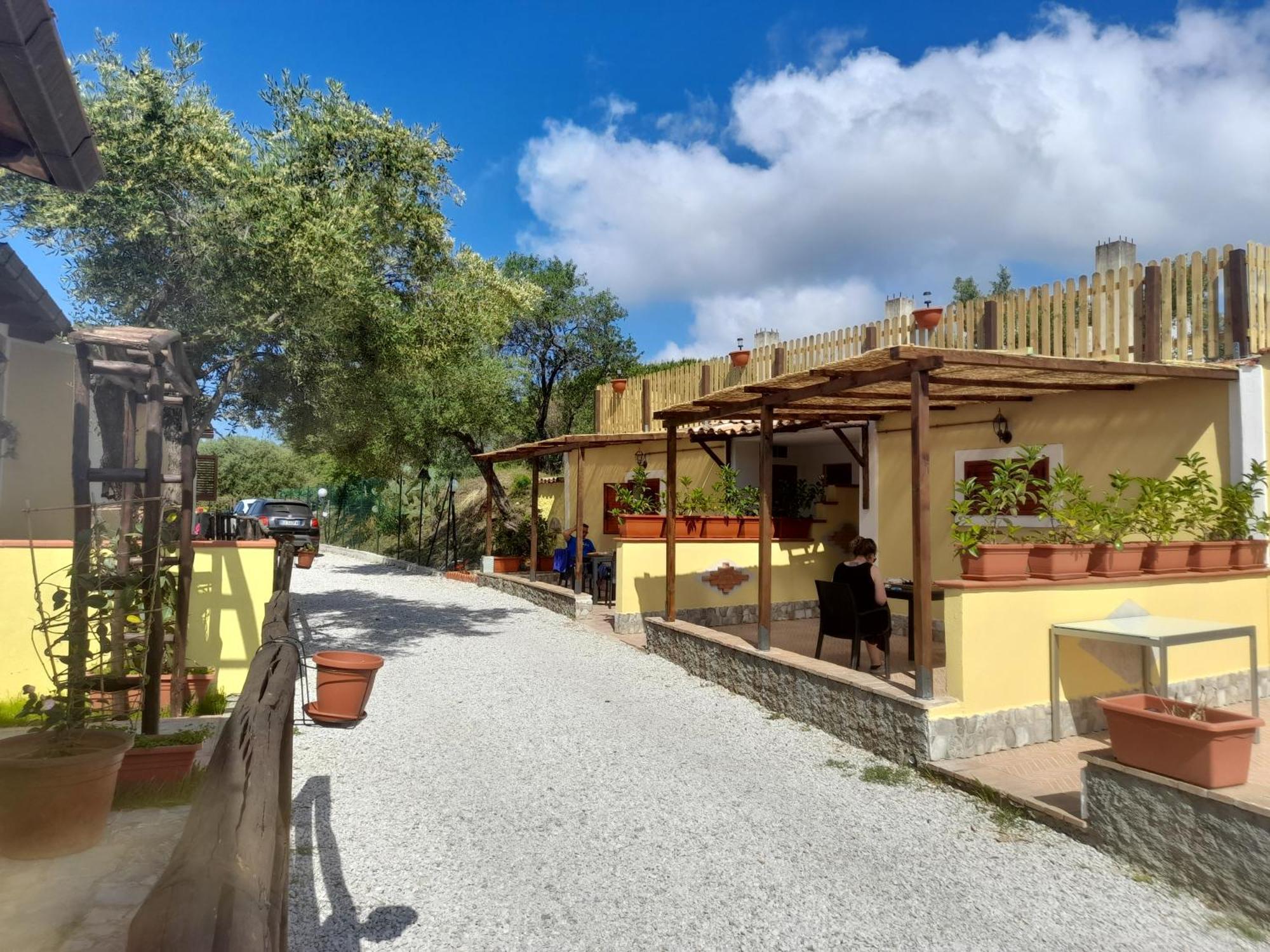 Parco Esmeralda - Family Residence E Breakfast Marina di Camerota Rom bilde
